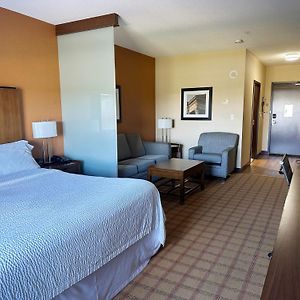Corner King Suite